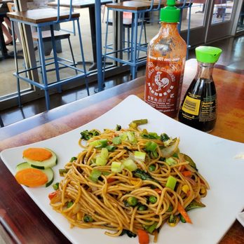 Yummefy Flavors of India, Nepal & Thailand - Vegetable lo mein! - Asian Fusion Near Me - Birmingham, Alabama Yummefy Flavors of India, Nepal & Thailand - Vegetable lo mein! - Asian Fusion Near Me - Birmingham, Alabama