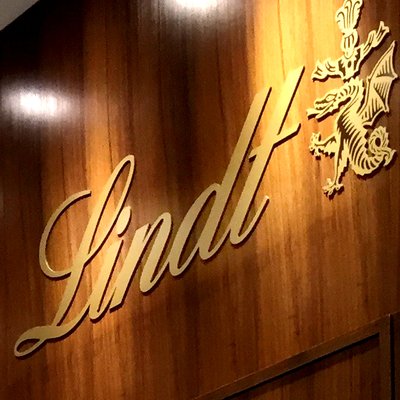 リンツ ショコラ カフェ 神戸三田プレミアム アウトレット店 Chocolatiers Shops 北区上津台7 3 神戸市 兵庫県 Japan Restaurant Reviews Phone Number