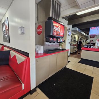 Mike's Drive-In - Inside - Burgers Near Me - Oregon City, Oregon Mike's Drive-In - Inside - Burgers Near Me - Oregon City, Oregon