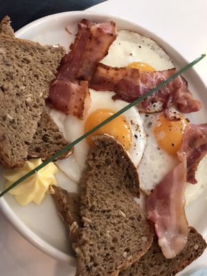 Cappuccino Grand Café - Mitte by null