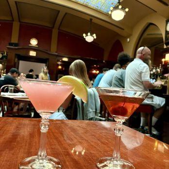 Huber's Cafe - Cocktails - American Near Me - Portland, Oregon