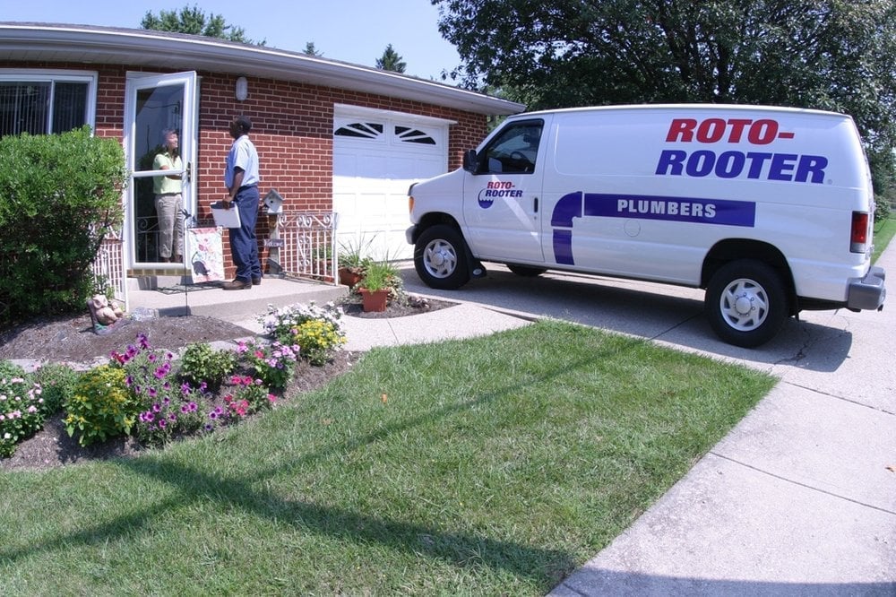Slide of Roto-Rooter Plumbing & Water Cleanup