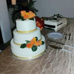Everyone loved the lemon cake with raspberry filling the most. Everyone loved the lemon cake with raspberry filling the most.
