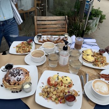 Arroyo Burro Beach - French toast, chocolate pancakes, and egg Benedicts. - Beaches Near Me - Santa Barbara, California Arroyo Burro Beach - French toast, chocolate pancakes, and egg Benedicts. - Beaches Near Me - Santa Barbara, California