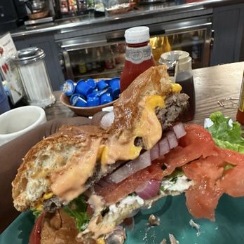 The Potholder Cafe - Cheeseburger - Breakfast & Brunch Near Me - Long Beach, California The Potholder Cafe - Cheeseburger - Breakfast & Brunch Near Me - Long Beach, California