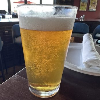 Federal Pizza - Tatum Blvd - A little Athletic Light NA beer - Pizza Near Me - Phoenix, Arizona