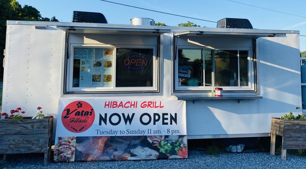 Yatai Hibachi Food Trailer by null