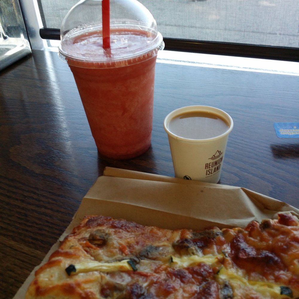 Gabe's Country Bake Shoppe - Delish pizza slice... real strawberry fruit smoothie and a sample coffee... - Desserts Near Me - Caledon, Ontario Gabe's Country Bake Shoppe - Delish pizza slice... real strawberry fruit smoothie and a sample coffee... - Desserts Near Me - Caledon, Ontario