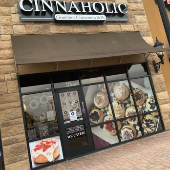 Cinnaholic - Bakeries Near Me - Arlington, Texas