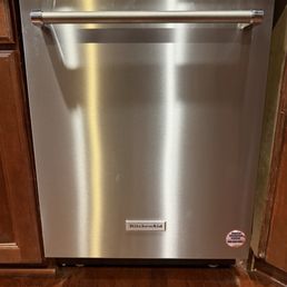 Dish washer