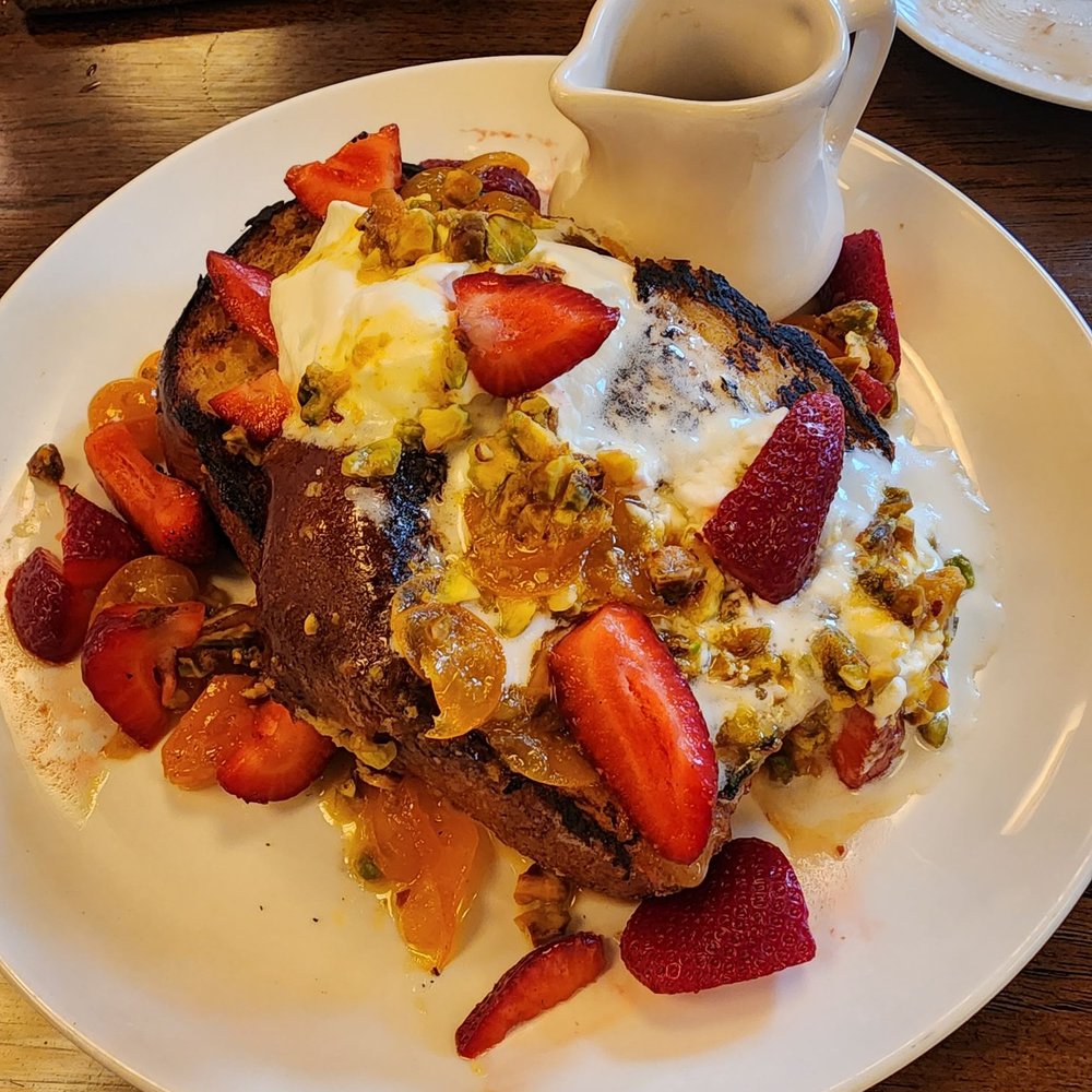 AOC - French toast - Cocktail Bars Near Me - Los Angeles, California