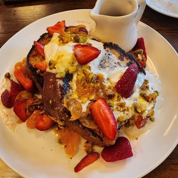 AOC - French toast - Cocktail Bars Near Me - Los Angeles, California AOC - French toast - Cocktail Bars Near Me - Los Angeles, California