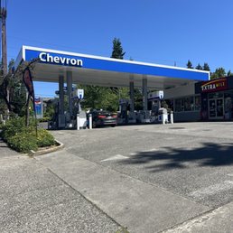 Exterior photo of Chevron - Mountlake Terrace, Washington Exterior photo of Chevron - Mountlake Terrace, Washington