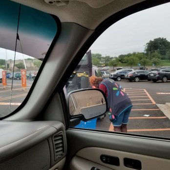 Walmart Supercenter - Zoom in - Grocery Near Me - Shrewsbury, Missouri Walmart Supercenter - Zoom in - Grocery Near Me - Shrewsbury, Missouri