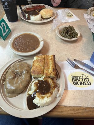 Tudor's Biscuit World by null