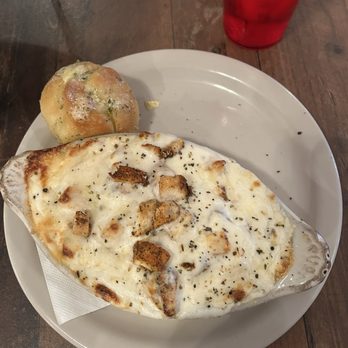 Blue Mountain Pizza - Alfredo - Italian Near Me - Weaverville, North Carolina Blue Mountain Pizza - Alfredo - Italian Near Me - Weaverville, North Carolina