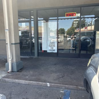 Thornton Laundromat - The worst laundromat you can ever go to - Laundromat Near Me - Stockton, California Thornton Laundromat - The worst laundromat you can ever go to - Laundromat Near Me - Stockton, California