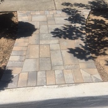 Method Paving - Walkway from street to sidewalk - Masonry/Concrete Near Me - Los Gatos, California Method Paving - Walkway from street to sidewalk - Masonry/Concrete Near Me - Los Gatos, California
