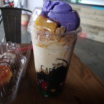 Cafe 86 - Halo Halo please - Desserts Near Me - Las Vegas, Nevada
