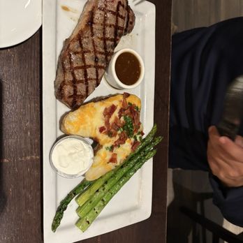 Latitude 34 - New American Near Me - Camarillo, California Latitude 34 - New American Near Me - Camarillo, California