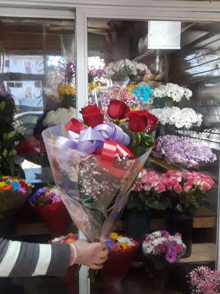 FOSTER’S FLOWERS Updated October 2024 1203 Foster Ave, Brooklyn