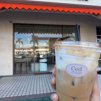 Ced Coffee & Donut - Brown Sugar Einspänner latte with extra ice - Coffee & Tea Near Me - Westminster, California Ced Coffee & Donut - Brown Sugar Einspänner latte with extra ice - Coffee & Tea Near Me - Westminster, California