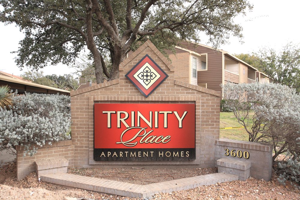TRINITY PLACE APARTMENT HOMES Updated September 2024 44 Photos & 13