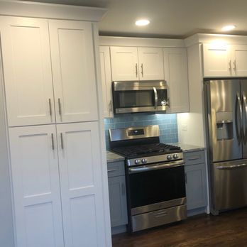 Thomas Meyer Renovations - After! Backslash, cabinets including new pantry, counters, paint - Countertop Installation Near Me - Arlington Heights, Illinois