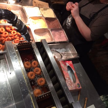 Doughnuttery - Bakeries Near Me - New York, New York