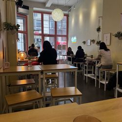 Hanamizuki Cafe - Interior