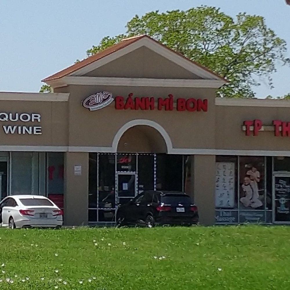 Banh Mi Bon - Storefront view from roadway medium - Vietnamese Near Me - Houston, Texas