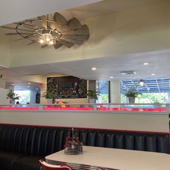 Beachside Diner - Inside - Diners Near Me - St. Augustine, Florida Beachside Diner - Inside - Diners Near Me - St. Augustine, Florida
