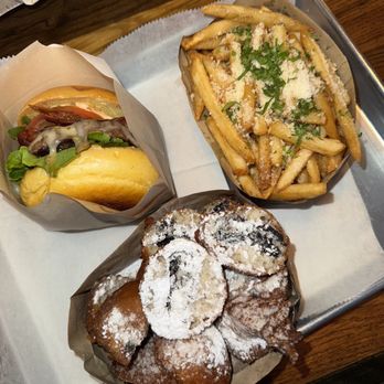 Black Label Burgers - Red Label, Fried Oreos, Truffle Fries - Burgers Near Me - Westbury, New York Black Label Burgers - Red Label, Fried Oreos, Truffle Fries - Burgers Near Me - Westbury, New York