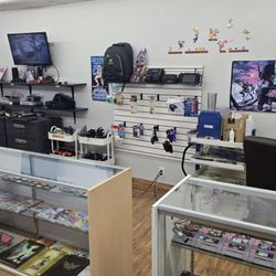 Rare N Classic Video Games - Inside