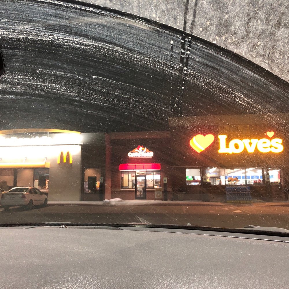 Love's Travel Stop - Convenience Stores Near Me - Mussey, Michigan