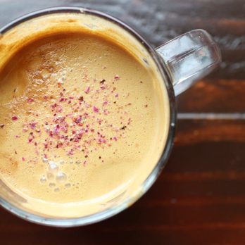 Oromo Cafe - Pistachios + Rose Latte - Coffee & Tea Near Me - Chicago, Illinois