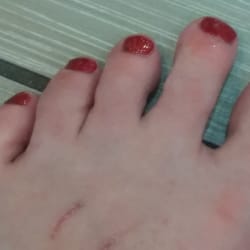 waterfront nails and waxing
