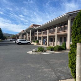 Abbey inn