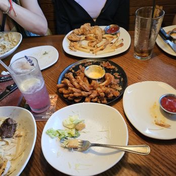 Outback Steakhouse - Blooming onion - Steakhouses Near Me - Burbank, California