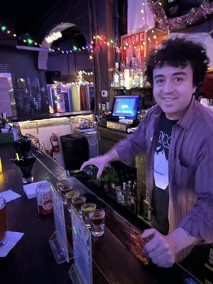 4100 Bar by null