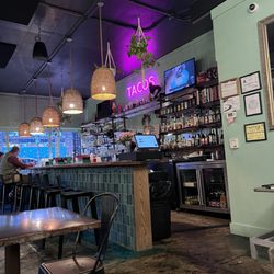 Crafted - Inside bar