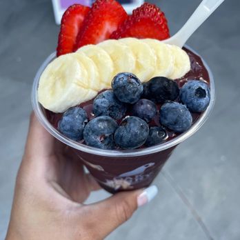 Oakberry Acai - Juice Bars & Smoothies Near Me - Los Angeles, California