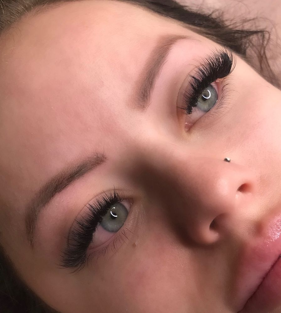 EverLash Studio Logo