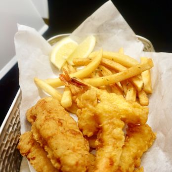 London's Best Fish & Chips - a basket of fish and chips - Fish & Chips Near Me - Grass Valley, California London's Best Fish & Chips - a basket of fish and chips - Fish & Chips Near Me - Grass Valley, California