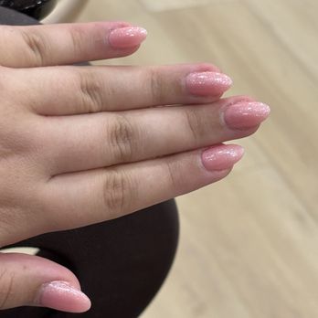 Em Salon & Spa - Sparkle pink nails - Nail Salons Near Me - Bellevue, Washington Em Salon & Spa - Sparkle pink nails - Nail Salons Near Me - Bellevue, Washington
