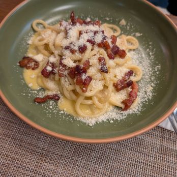 Arco Cafe - Pasta carbonara - Sardinian Near Me - New York, New York
