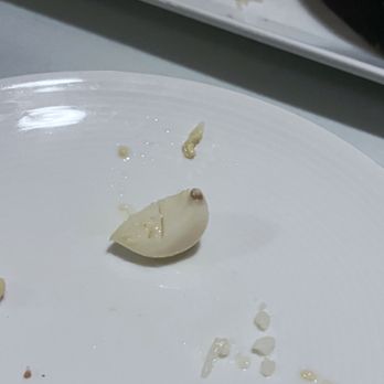 Roosevelt Room - Mushroom hummus served with a clove of fresh garlic - American Near Me - Quinault, Washington