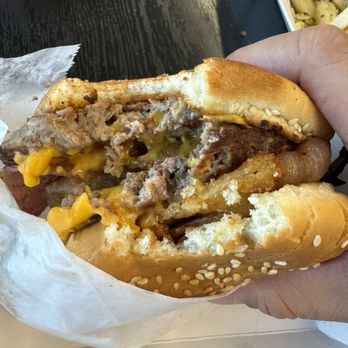 Bob's Giant Burgers - Burgers Near Me - Pleasanton, California Bob's Giant Burgers - Burgers Near Me - Pleasanton, California