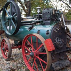 Landtechnik-Museum - Alte Maschine