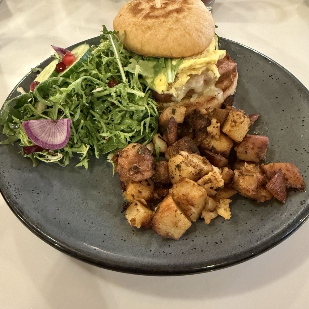 Truth & Tonic - English Muffin Sandwich - Breakfast & Brunch Near Me - Las Vegas, Nevada Truth & Tonic - English Muffin Sandwich - Breakfast & Brunch Near Me - Las Vegas, Nevada